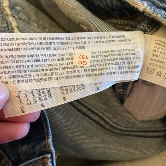 Abercrombie & Fitch The Cutoff Short High Rise Curve Love Denim Shorts Size 26 - Picture 10 of 11